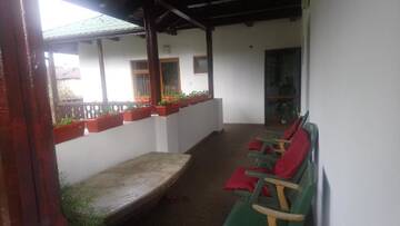 Фото номера Двухместный номер с 1 кроватью Загородные дома Casa de Pelerinaj Ierusalim Hozeva г. Mînăstirea Neamţ 3